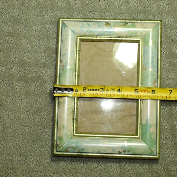Vintage 90s Gold & Pastel Floral Metal Size 8.25" x 6.25" Frame for 3.5" x 5.5" - Picture 5 of 5